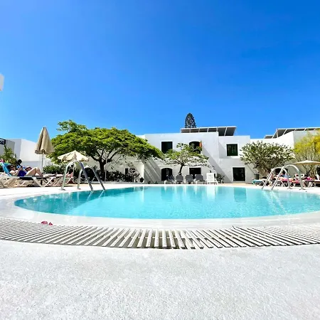 Apartamento Con Vistas Al Mar, Wifi, Cerca Playa Chica, Lanzarote Apartman *